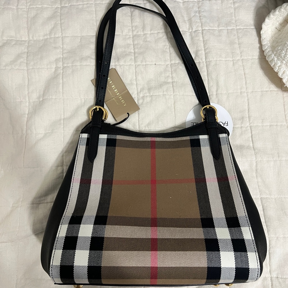 COPY - Burberry Canterbury Tote Bag